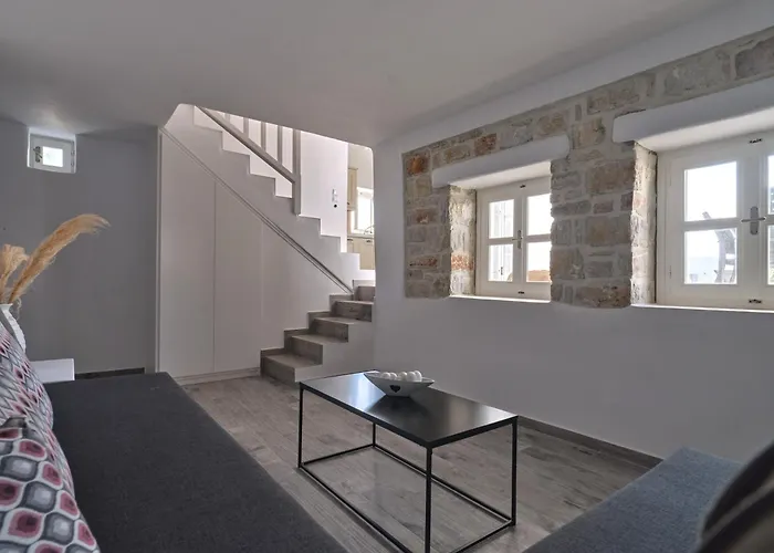 Sabia, Ambelas Casa de Férias *